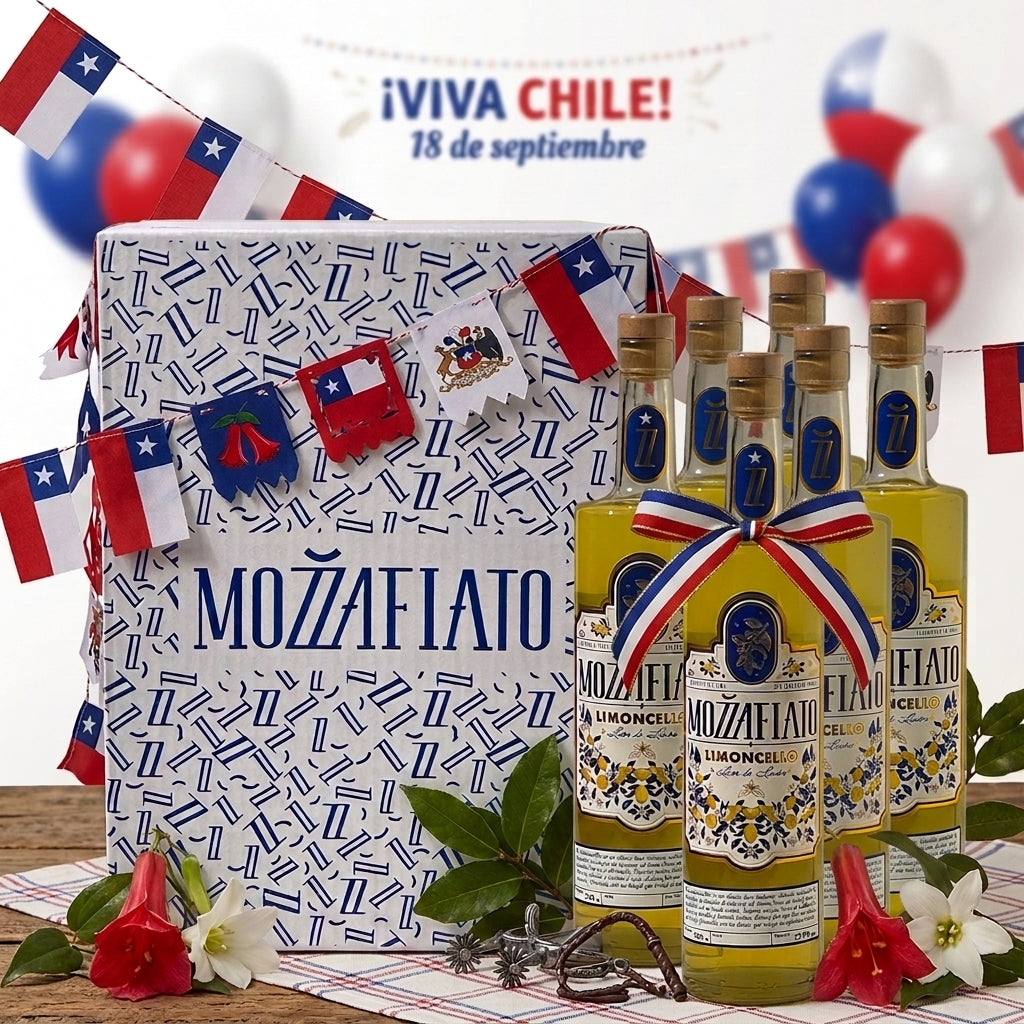 Pack de 6 botellas de Mozzafiato Limoncello en su caja, con banderas chilenas y copihues para el 18 de septiembre